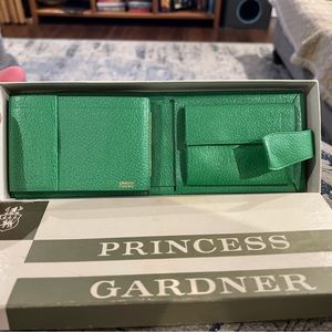Vintage 1968 Princess Gardener Wild Flowers Wallet